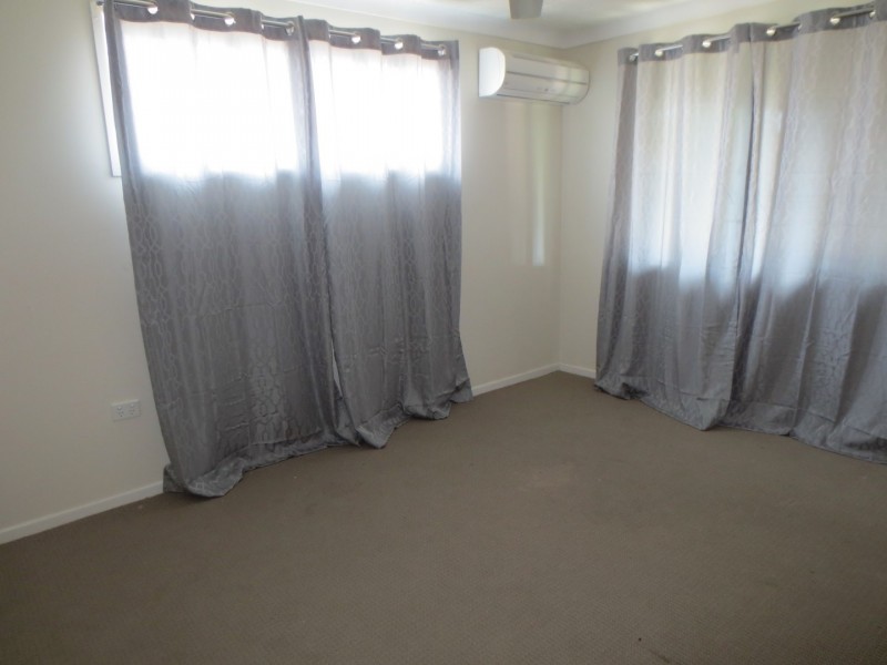 21 Michael Moohin Drive, Slade Point QLD 4740