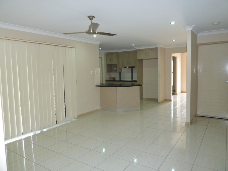 24 Schooner Avenue, Shoal Point QLD 4750