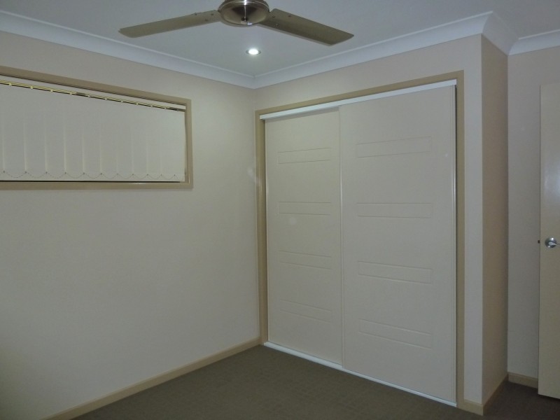24 Schooner Avenue, Shoal Point QLD 4750