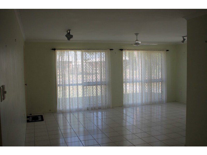 17 Ridgway Court, Marian QLD 4753
