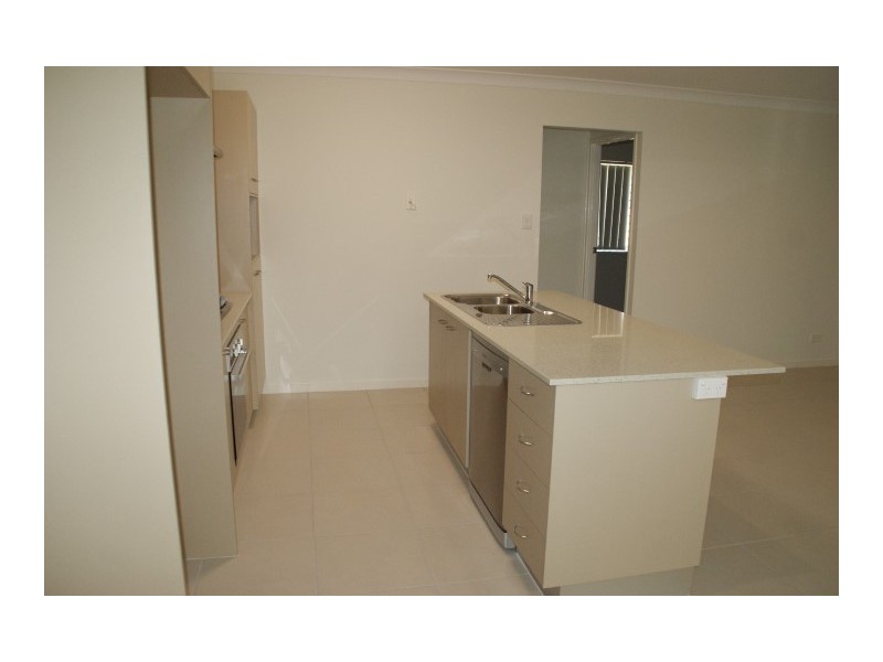 51 Suttor Street, Nebo QLD 4742