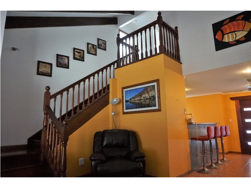 Unit 2/3 Goldston Street, North Mackay QLD 4740