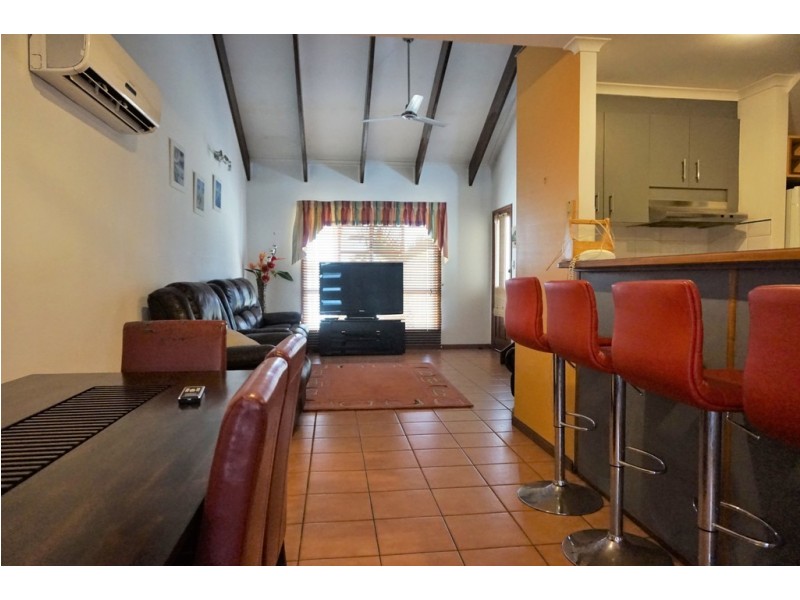 Unit 2/3 Goldston Street, North Mackay QLD 4740