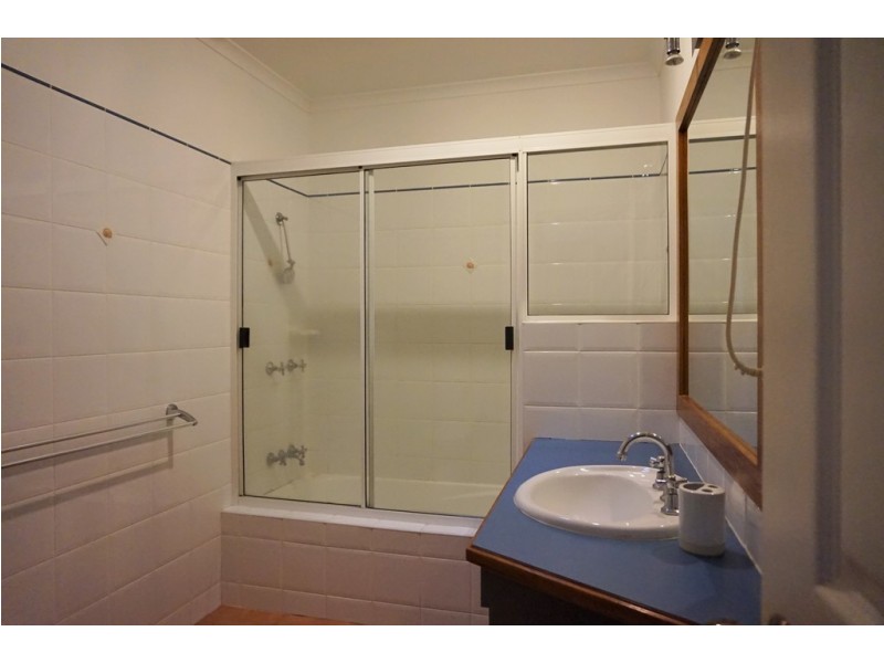 Unit 2/3 Goldston Street, North Mackay QLD 4740