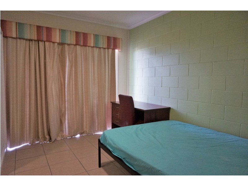 Unit 2/3 Goldston Street, North Mackay QLD 4740