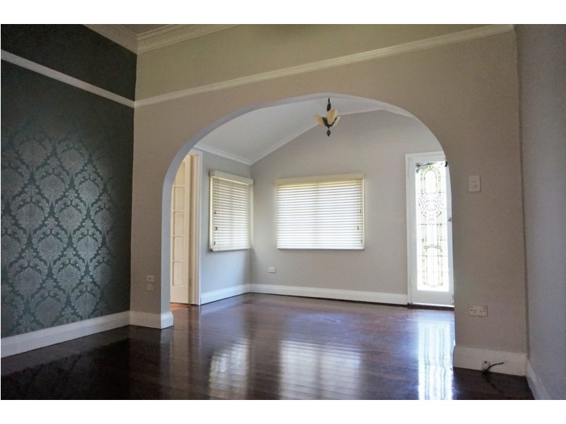 34 Tait Street, West Mackay QLD 4740