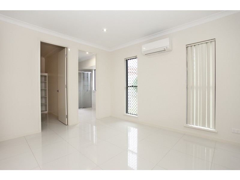 109 Dawson Blvd, Rural View QLD 4740