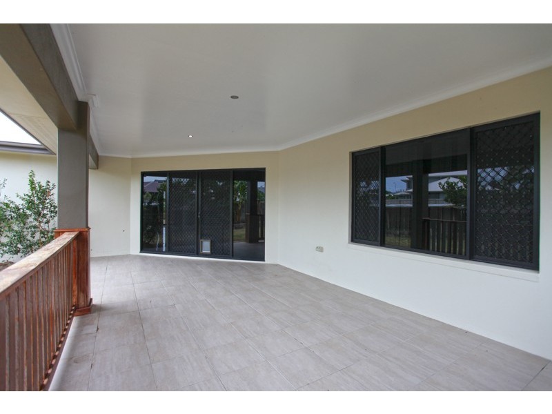 109 Dawson Blvd, Rural View QLD 4740