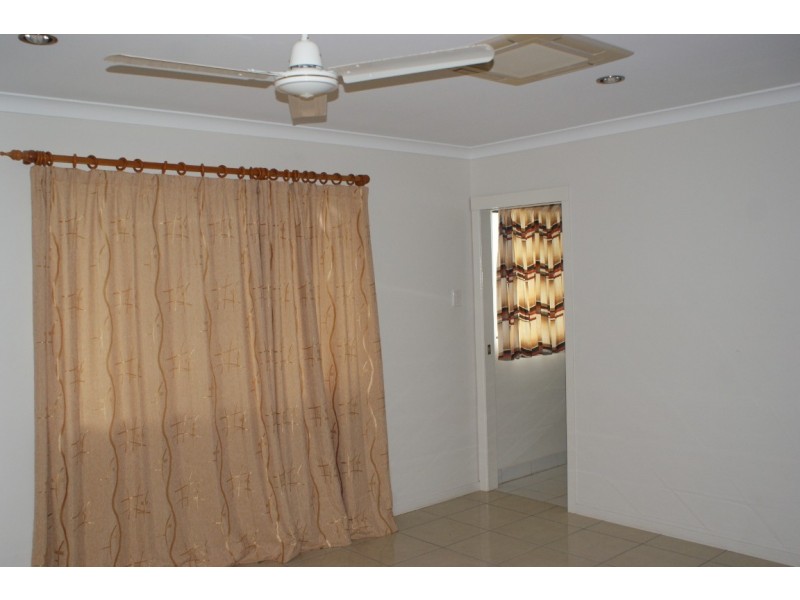 18 ***APPLICATIONS CLOSED*** Luscombe Street, Walkerston QLD 4751