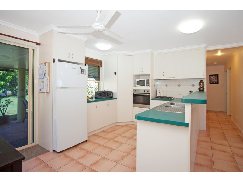 37 Royal Sands Bvd, Bucasia QLD 4750
