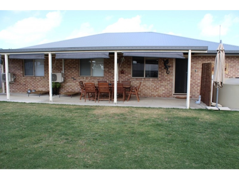 7 Matilda Court, Eimeo QLD 4740