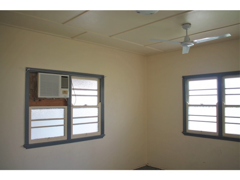 13 Queen Street, North Mackay QLD 4740