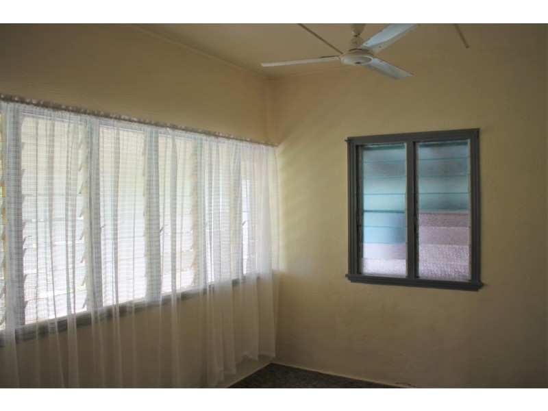 13 Queen Street, North Mackay QLD 4740