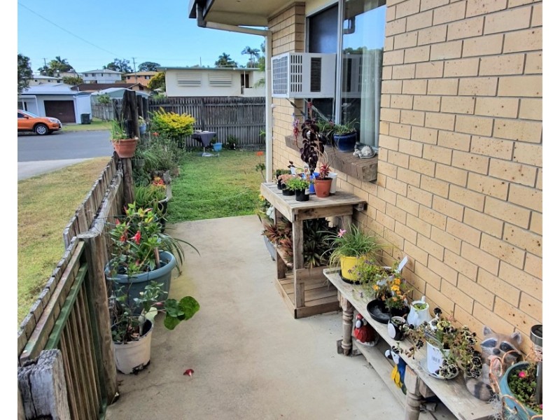 1-2/22 Luscombe Street, Walkerston QLD 4751