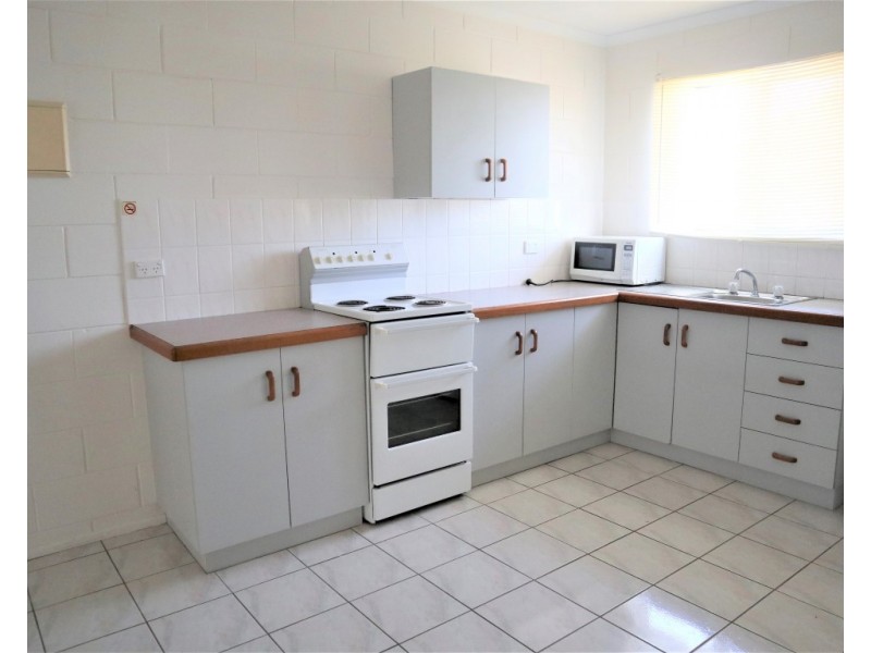 5/2 ***APPLICATIONS CLOSED*** Coral Drive, Blacks Beach QLD 4740