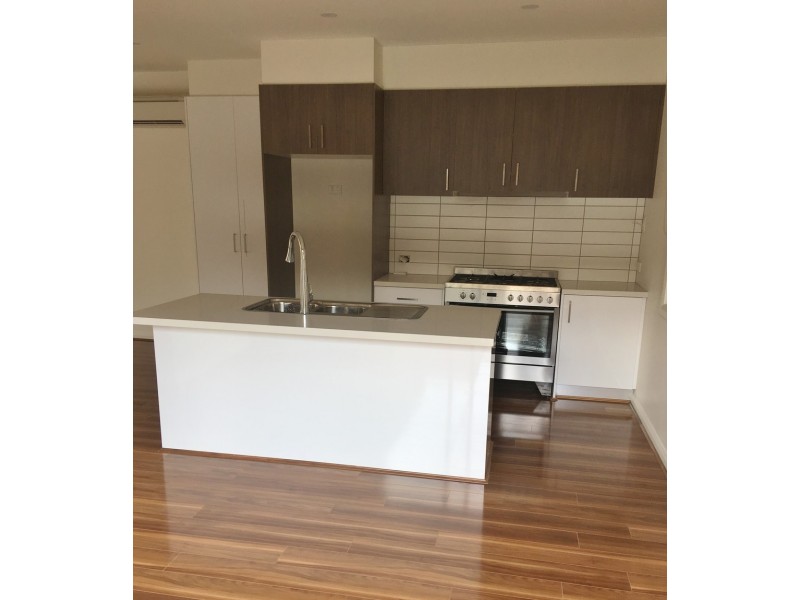 1/21 Hampton Road, Essendon VIC 3040