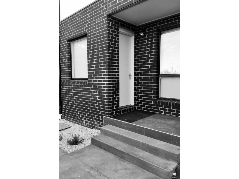 2/21 Hampton Road, Essendon VIC 3040