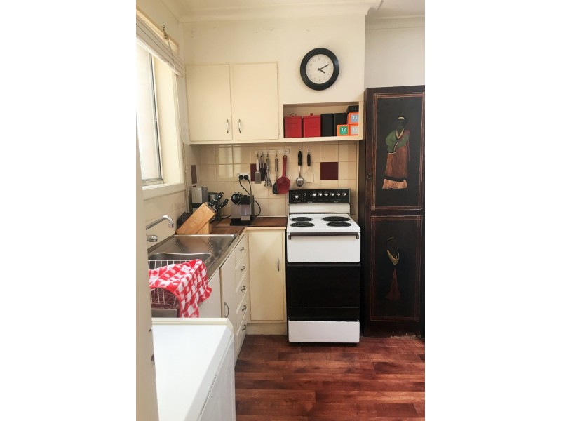 4/28 Warner Street, Essendon VIC 3040