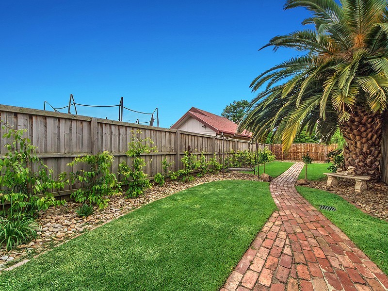 22 Winifred, Essendon VIC 3040