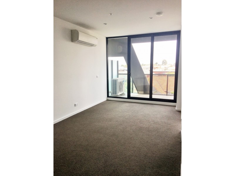 217/24 Leake Street, Essendon VIC 3040