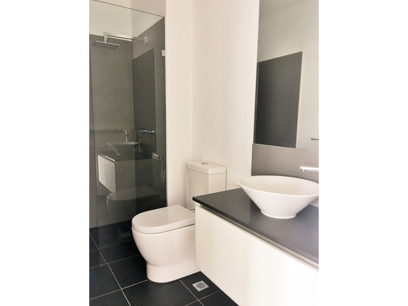 217/24 Leake Street, Essendon VIC 3040