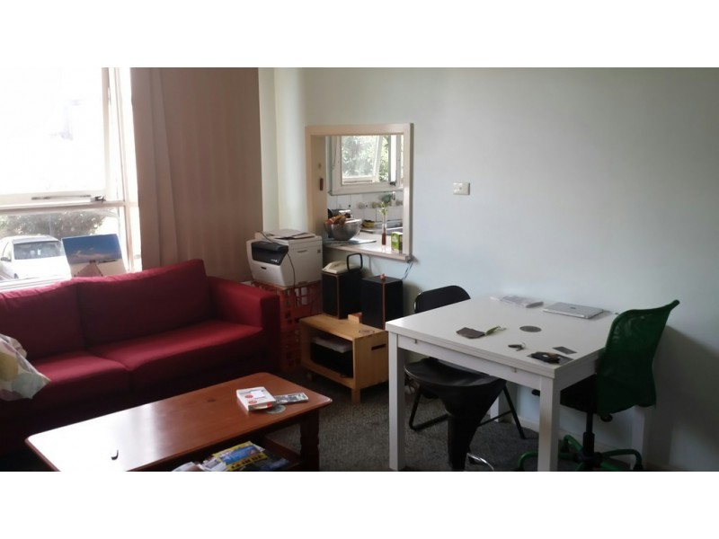 10/99 Glass Street, Essendon VIC 3040