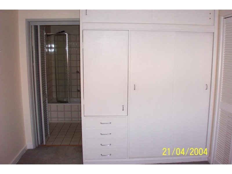 8/39 Myrnong Crescent, Ascot Vale VIC 3032