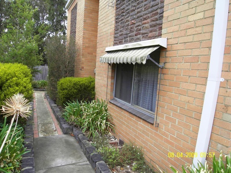 1/28 Warner Street, Essendon VIC 3040