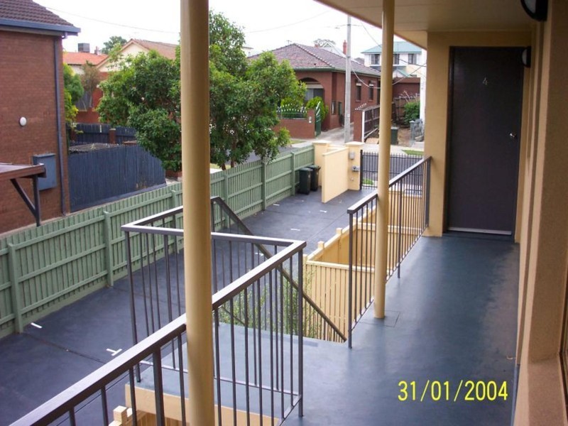 5/11 Spencer Street, Essendon VIC 3040