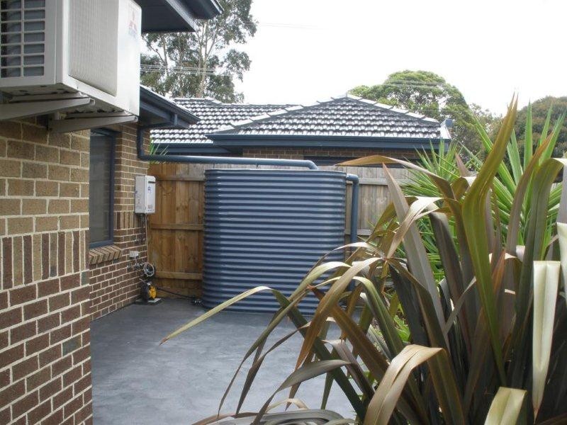 2/37 Clovelly Avenue, Glenroy VIC 3046