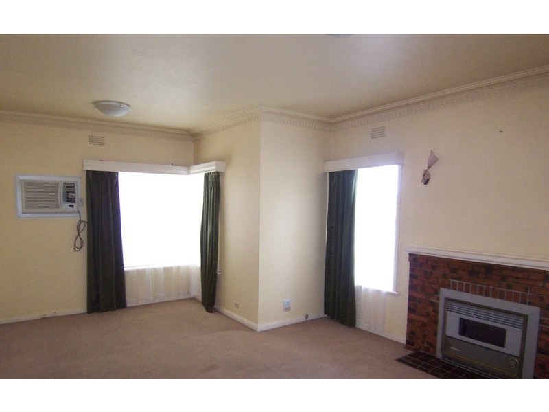 58 Bradshaw Street, Essendon VIC 3040