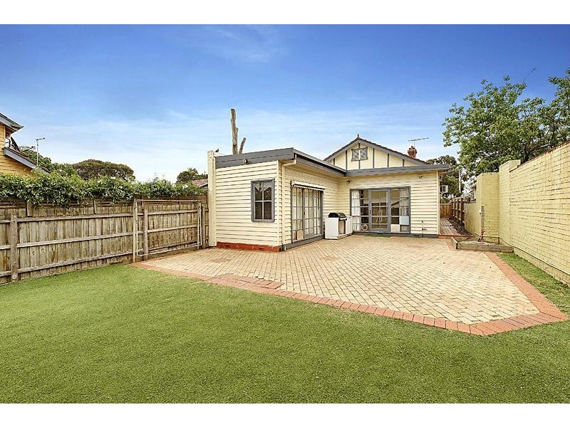 4 Marco Polo Street, Essendon VIC 3040