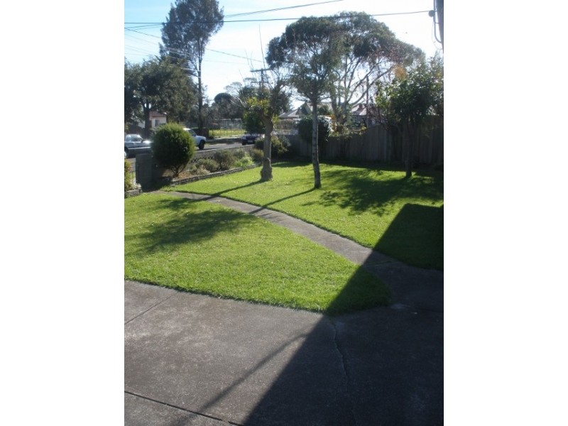 4 Birch Avenue, Tullamarine VIC 3043