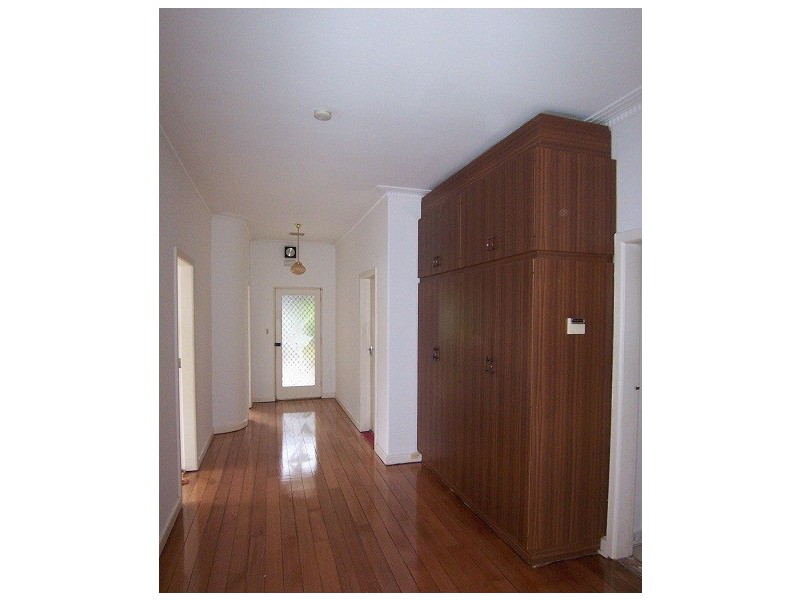 89 Victory Road, Airport West VIC 3042