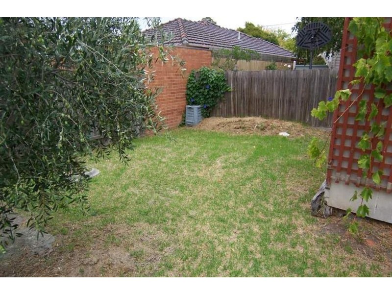 230 Pascoe Vale Road, Essendon VIC 3040