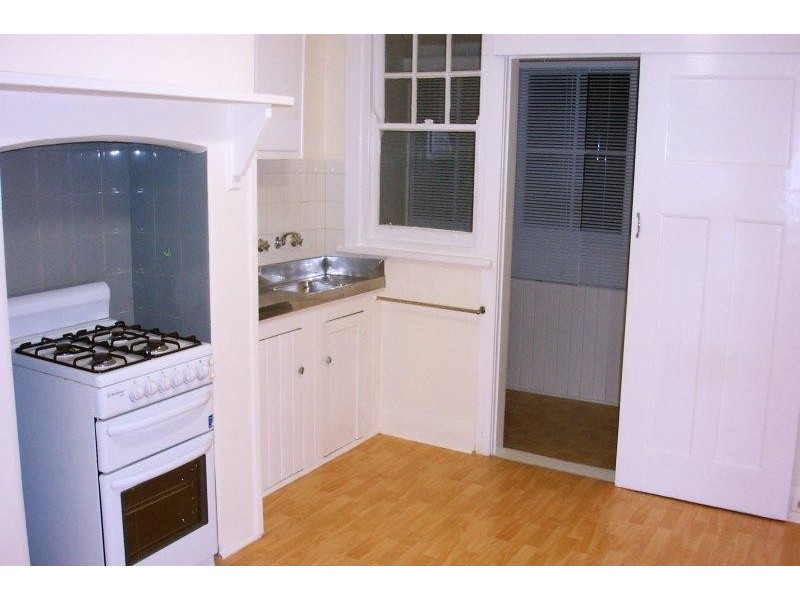 3 Tweedside Street, Essendon VIC 3040