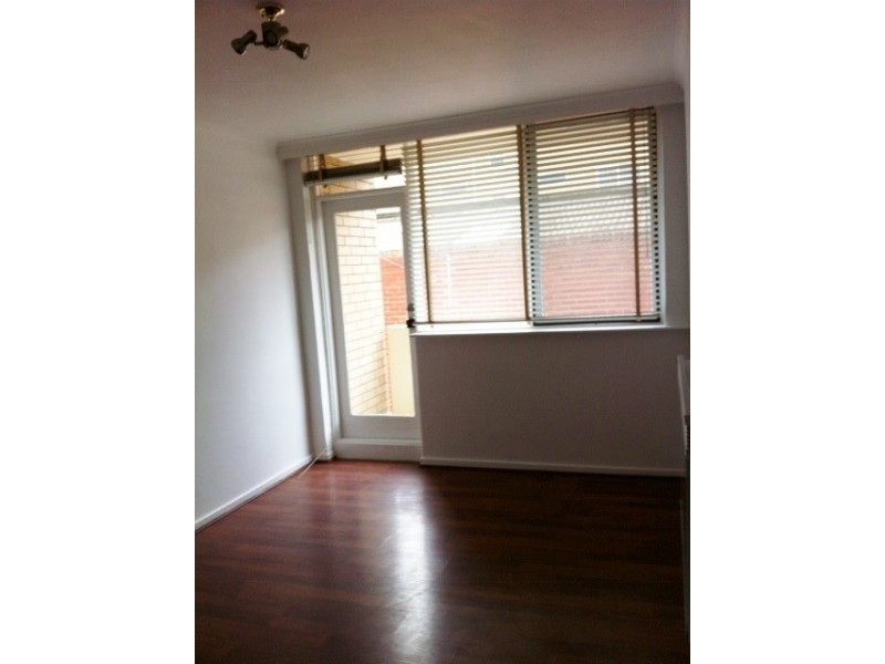 28/45-47 De Carle Street, Brunswick VIC 3056