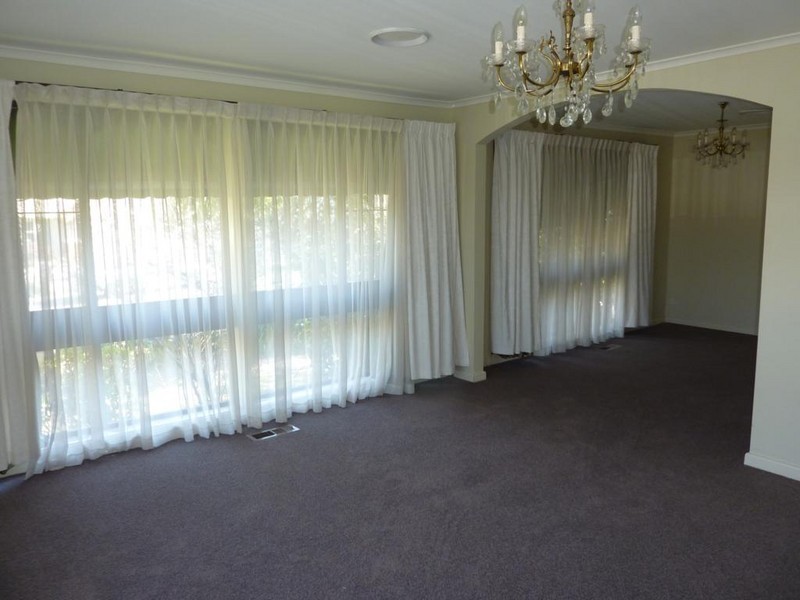 28 Hesledon Street, Essendon VIC 3040