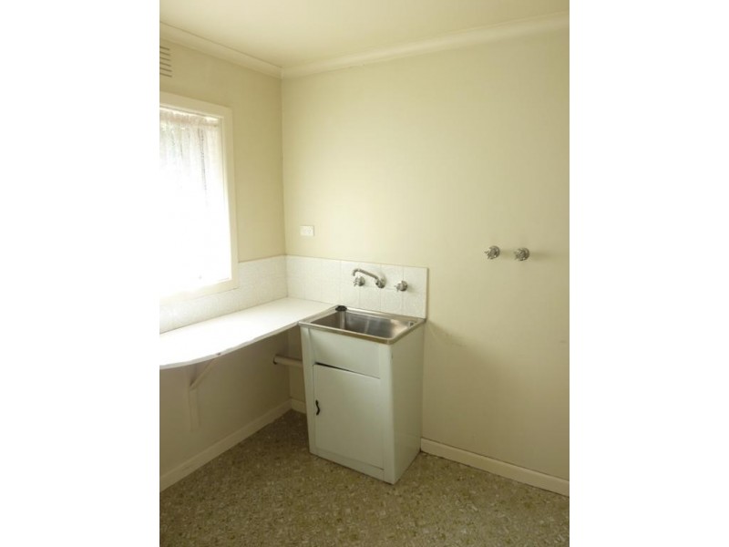 28 Hesledon Street, Essendon VIC 3040