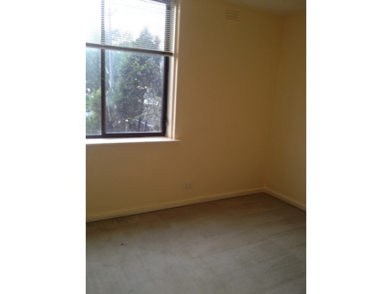 3/7 Dover street, Flemington VIC 3031