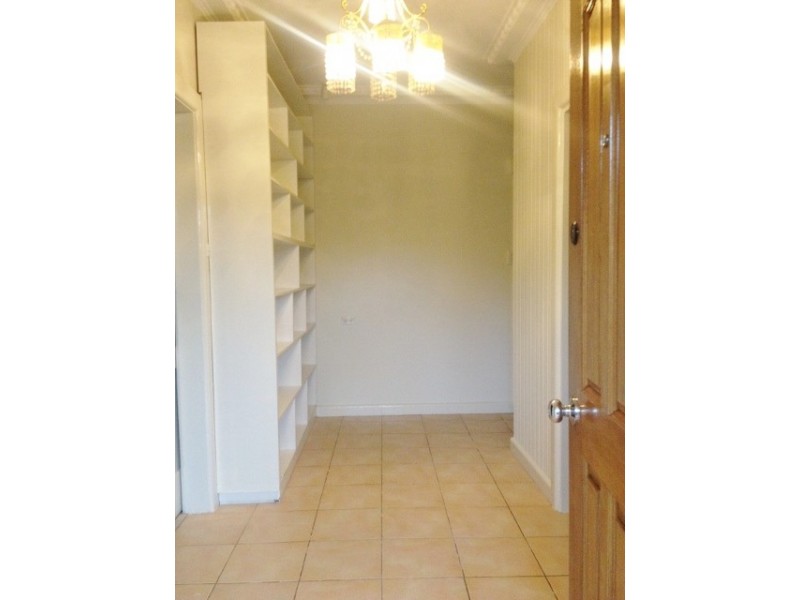 682 Pascoe Vale Road,, Oak Park VIC 3046