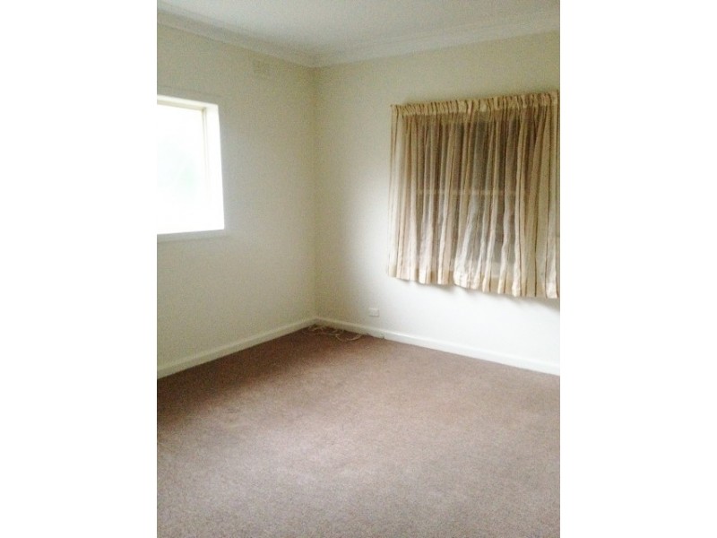 682 Pascoe Vale Road,, Oak Park VIC 3046