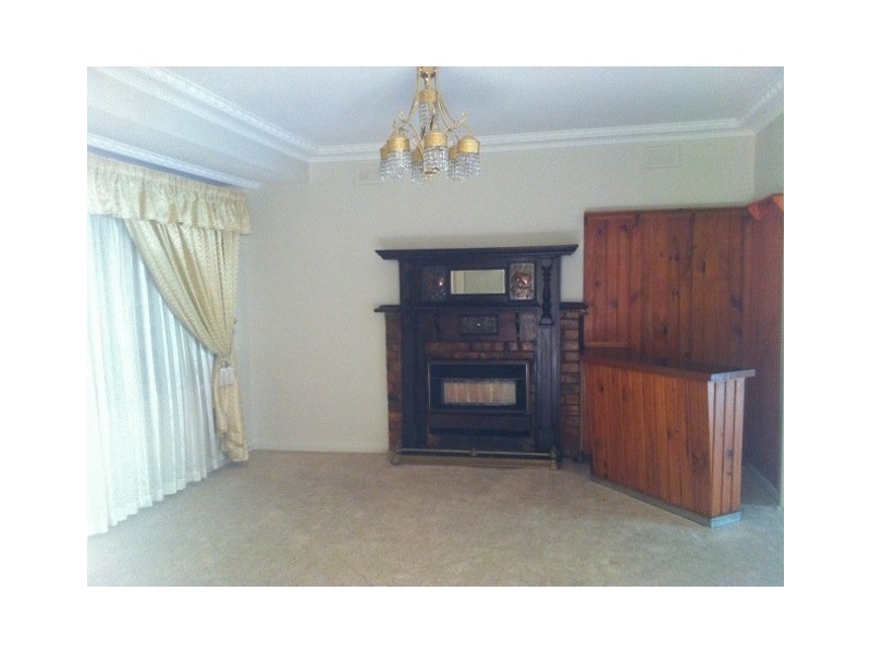 682 Pascoe Vale Road,, Oak Park VIC 3046