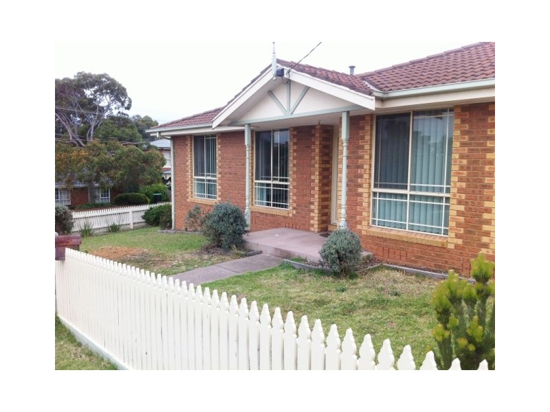 1/31 McNamara Road, Airport West VIC 3042
