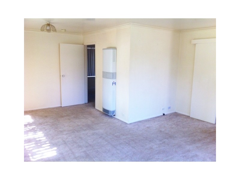 3 Dundee Street,, Gladstone Park VIC 3043