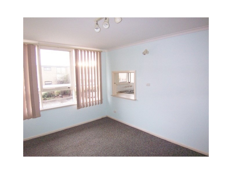 10/99  Glass Street, Essendon VIC 3040