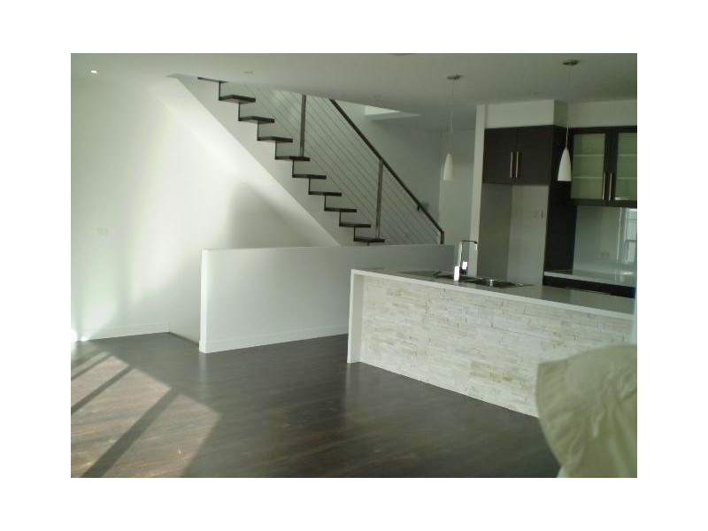 7/138A Hoffmans Road,, Essendon VIC 3040