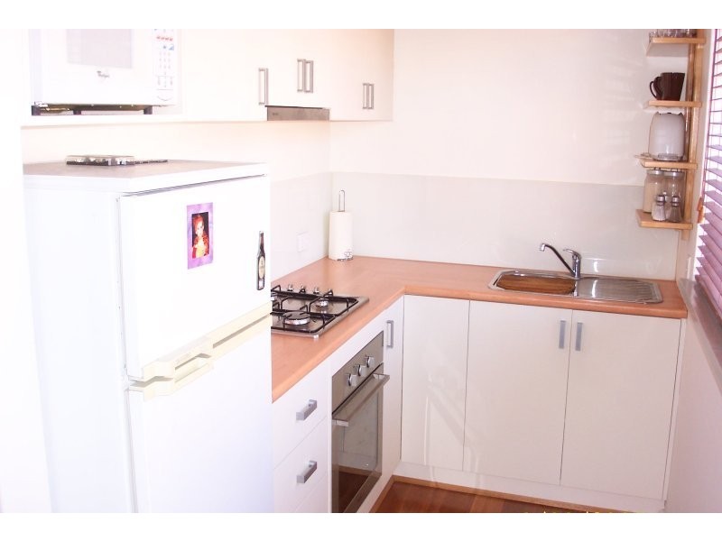 11/14 Hutcheson Street, Moonee Ponds VIC 3039