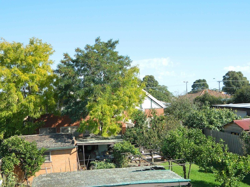 2/23 WALTERS AVENUE, Airport West VIC 3042