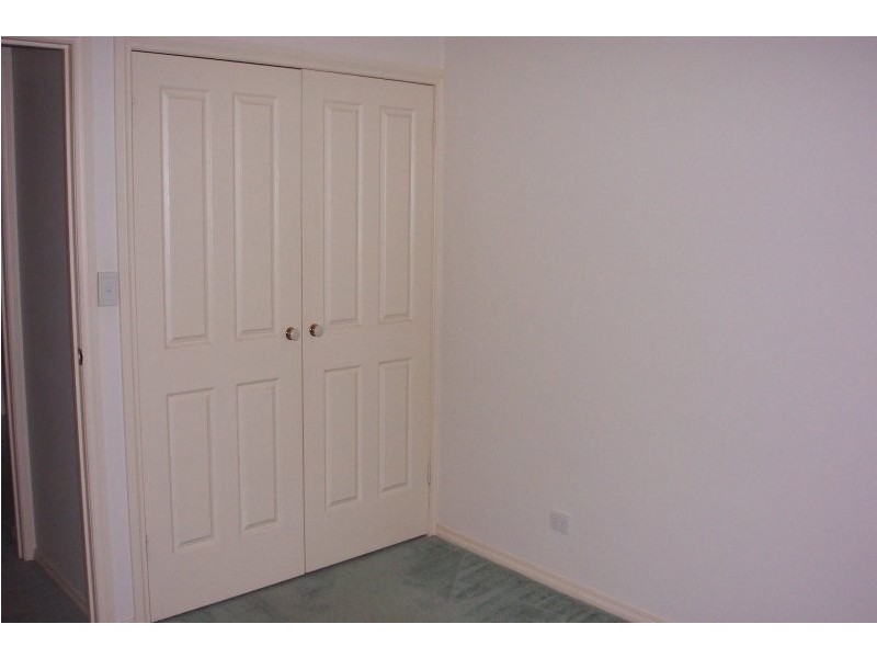 1/8A Etzel Street, Airport West VIC 3042